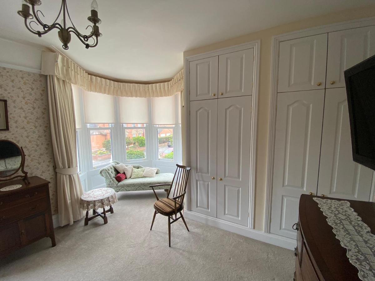 Cheriton Lodge 伯翰姆昂斯 外观 照片