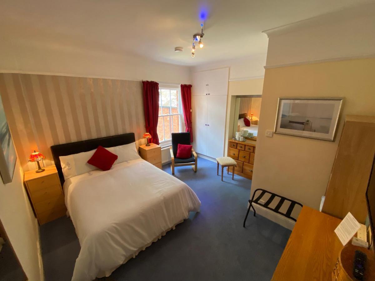 Cheriton Lodge 伯翰姆昂斯 外观 照片