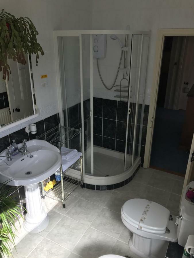 Cheriton Lodge 伯翰姆昂斯 外观 照片